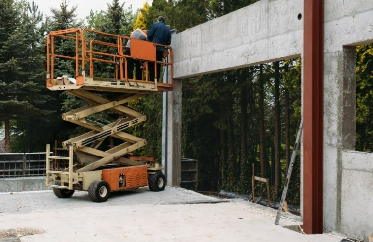 content-oferta-szkoleniowa-operator-urzaden-udt-podestow